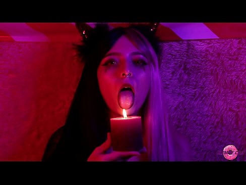 ❤️ Blowjob Hikaka mai i te Sexy Succubus me te Waha Whakanui ❤❌ Karekau i a matou ❌